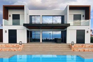 Modern villa on sale